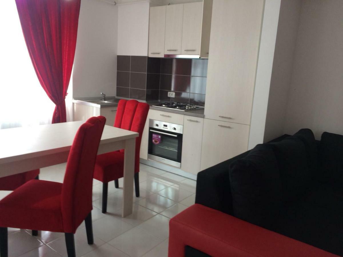 Apartament De Inchiriat Olimpic Rezidence Braşov Esterno foto